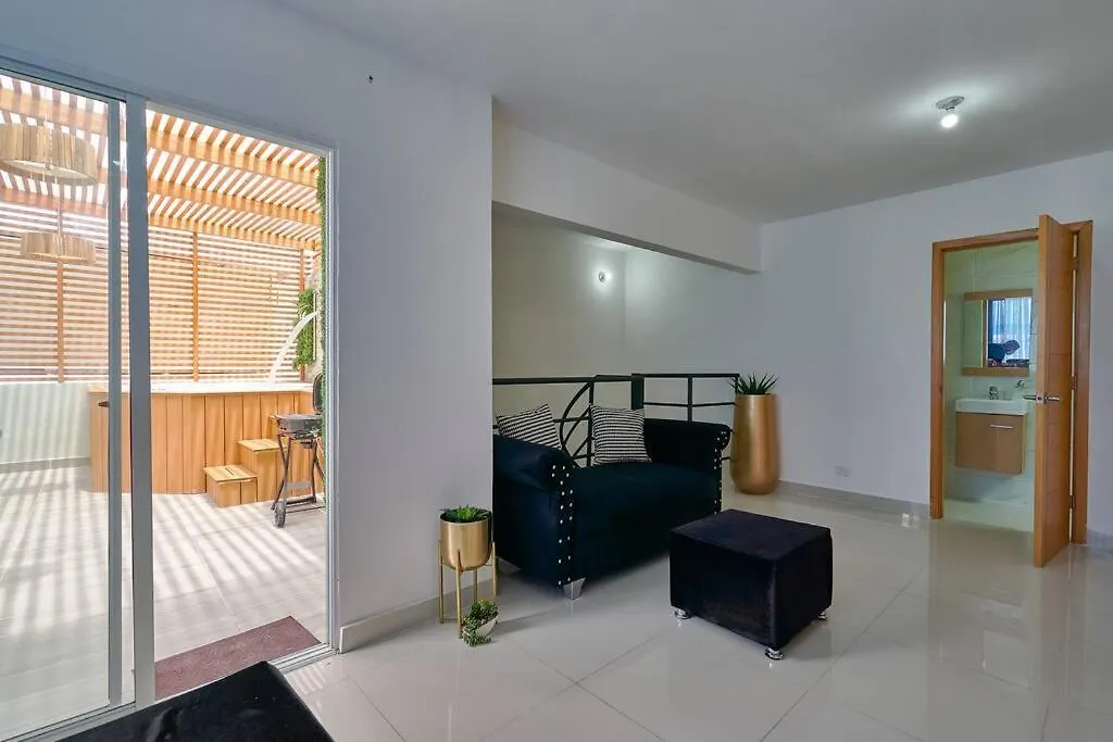 Luxury + Jacuzzi Ocean-View Penthouse Apartment La Viva